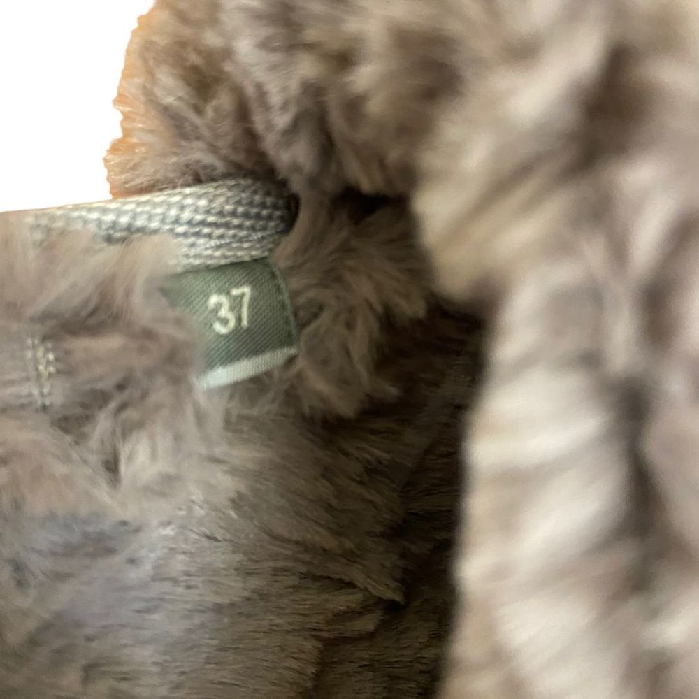 NEW SKIMS The Slide Faux Fur Slipper in Smoke Size 37 - Picture 4 of 5